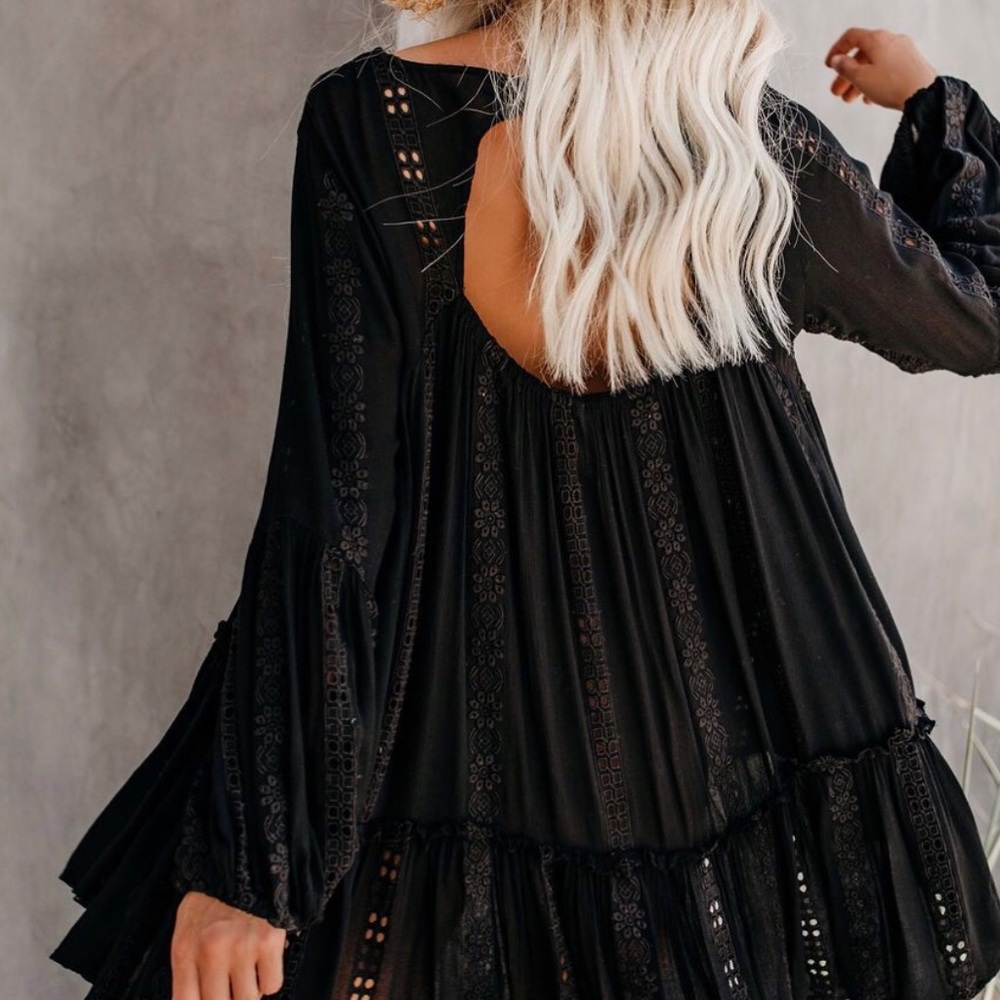 🔴SOLD🔴Free People Black Embroidered Lace Tunic - Picture 2 of 7